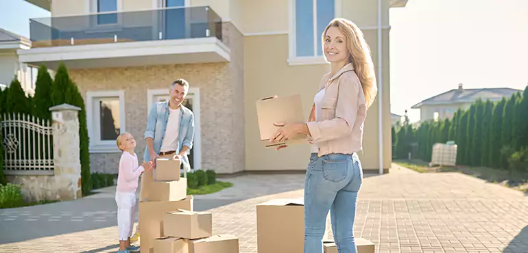 Why Miami Homeowners Prefer Working with Us Instead of a Realtor